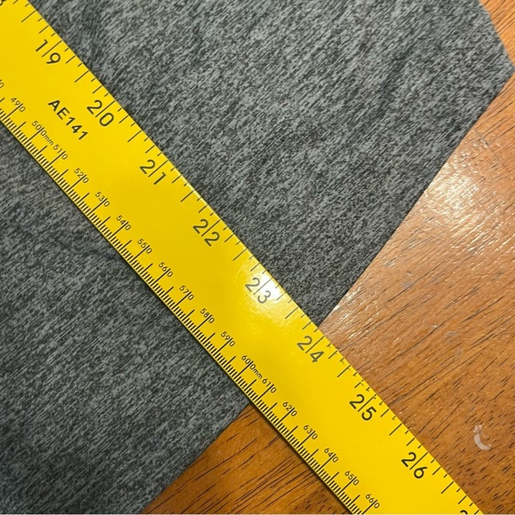 Fabletics gray Heathered tank top open back no size tag measures like medium - Picture 3 of 6